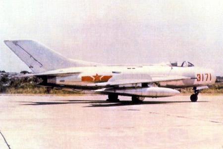 Mikoyan-Gourevitch MiG-19 Farmer